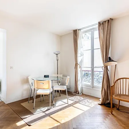 Guestready - Sunlit Serenity Near Montmartre Appartamento *